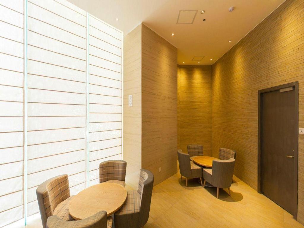 Ji Hotel Shanghai Yan An Road Branch מראה חיצוני תמונה