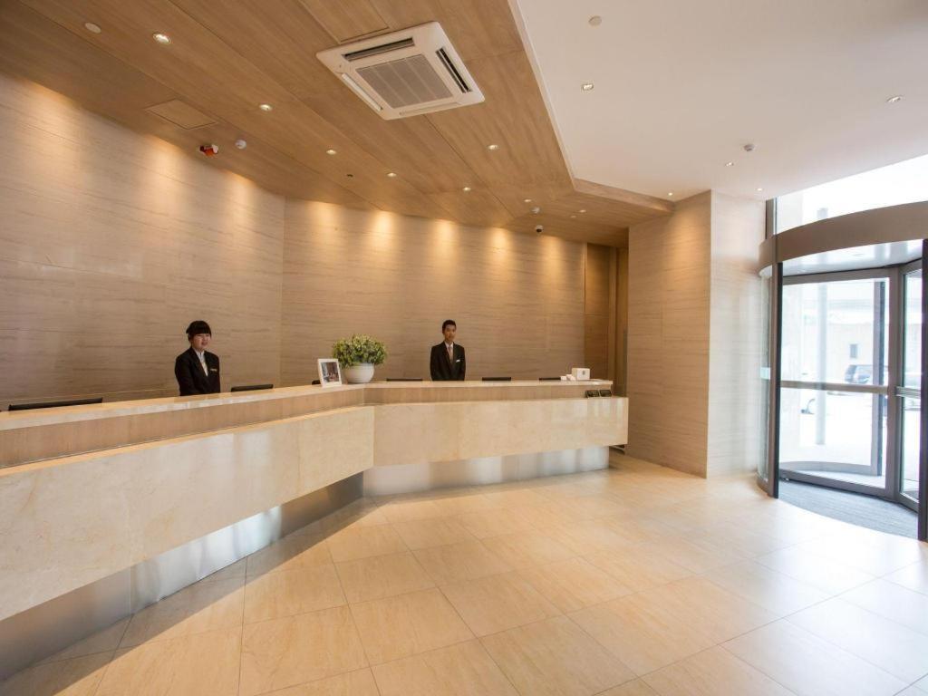 Ji Hotel Shanghai Yan An Road Branch מראה חיצוני תמונה